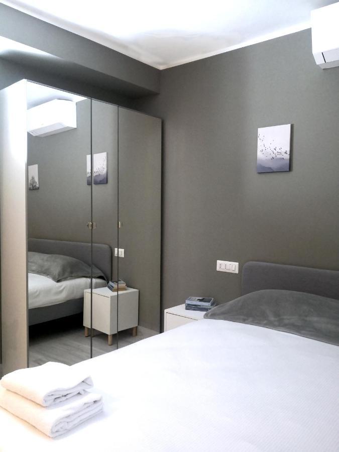 Luxury Apartment Near Niguarda Graziano39 ميلان المظهر الخارجي الصورة